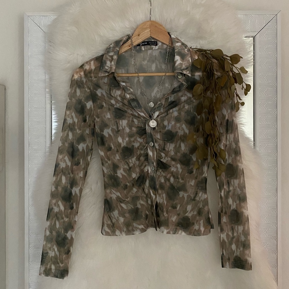 • § Watercolor 90s Y2K Mesh Button Collar Blouse §•